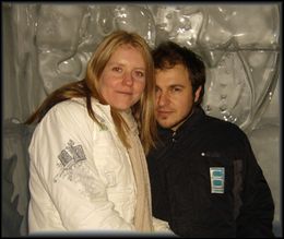 Chill On Ice Bar
