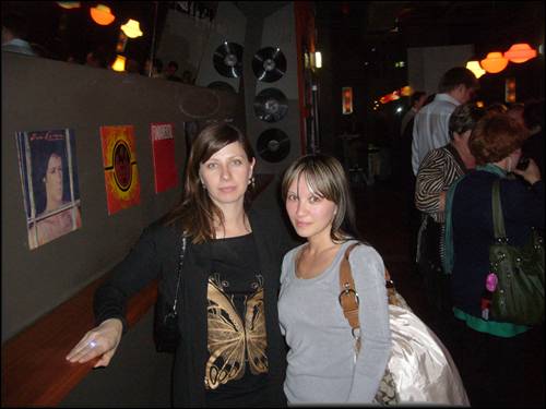 Serious faces at Goose And Vinyl