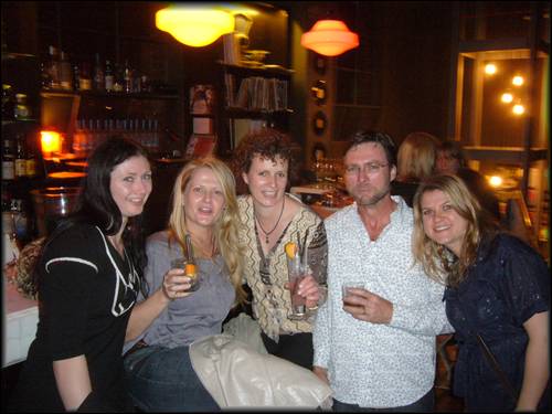 Drinks at Goose and Vinyl